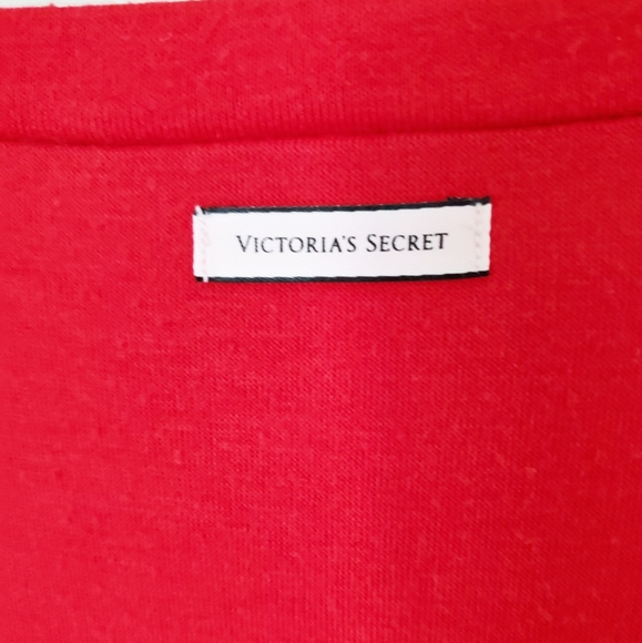 Victoria's Secret Spell out Tank - Picture 5 of 6